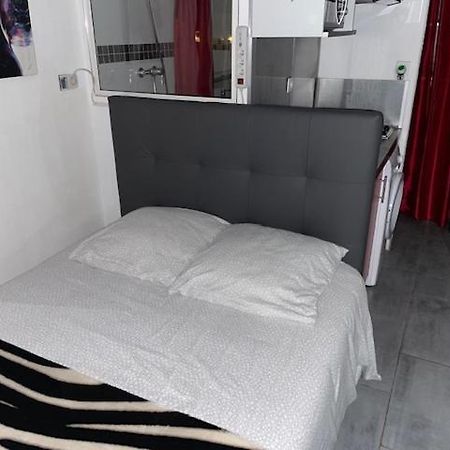 Naturist Paradise In « Swinging Cap » Agde Bagian luar foto